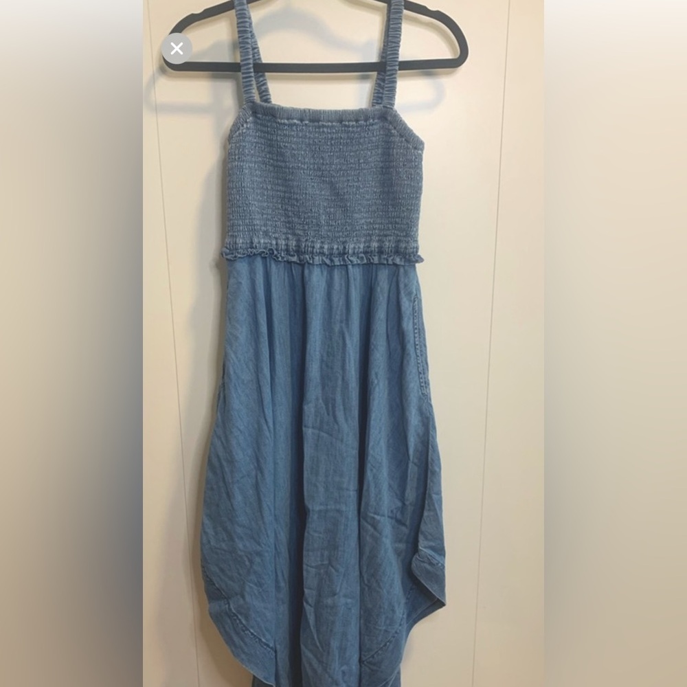 GAP denim handkerchief hem soft dress